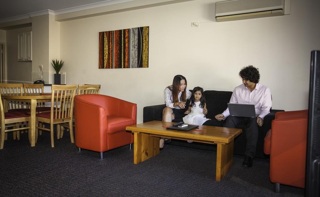 Alderney On Hay - Managed By Starwest Hotel & Apartments East Perth Buitenkant foto