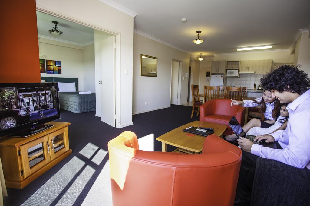 Alderney On Hay - Managed By Starwest Hotel & Apartments East Perth Buitenkant foto