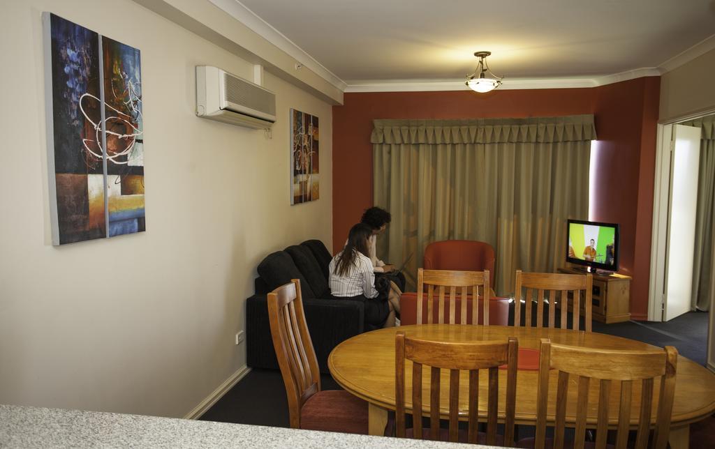 Alderney On Hay - Managed By Starwest Hotel & Apartments East Perth Buitenkant foto