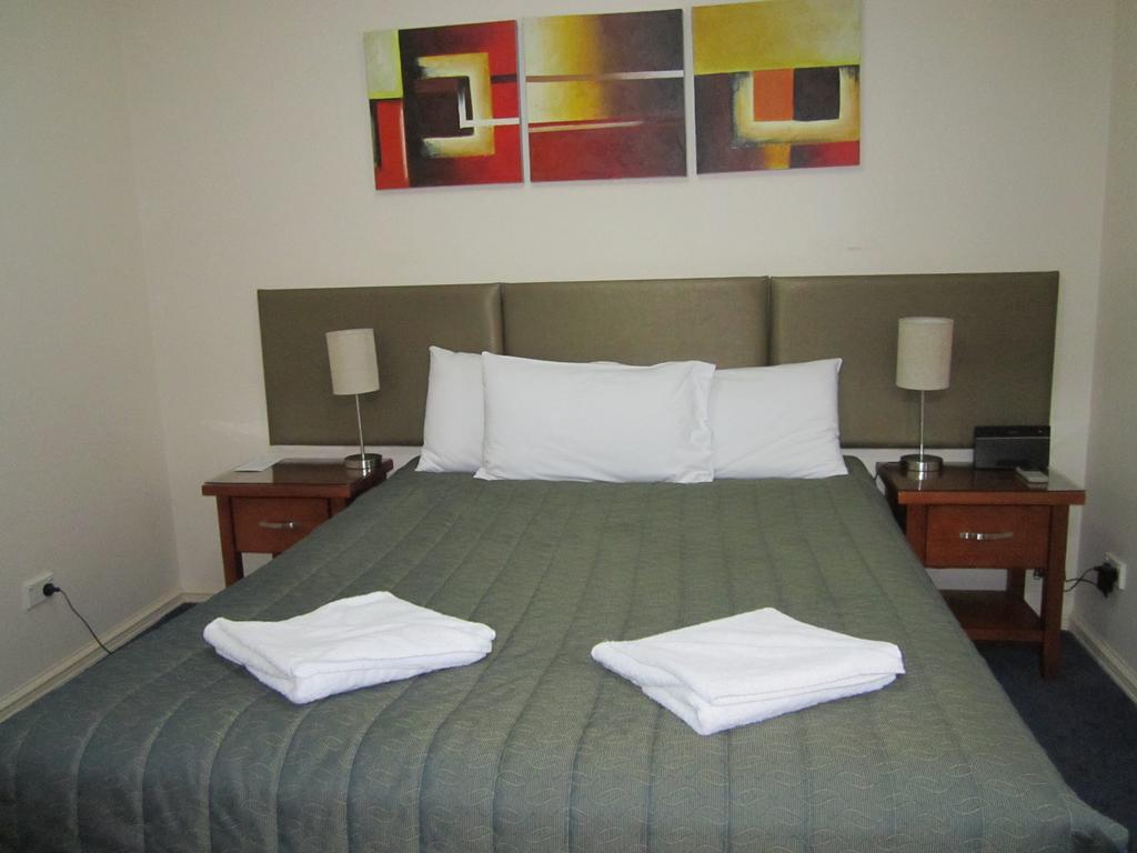 Alderney On Hay - Managed By Starwest Hotel & Apartments East Perth Buitenkant foto